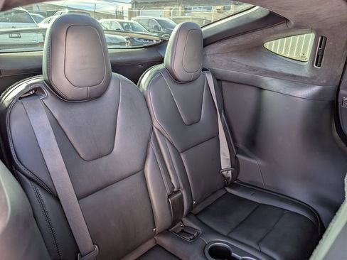 Used 2019 Tesla Model X Performance image 16