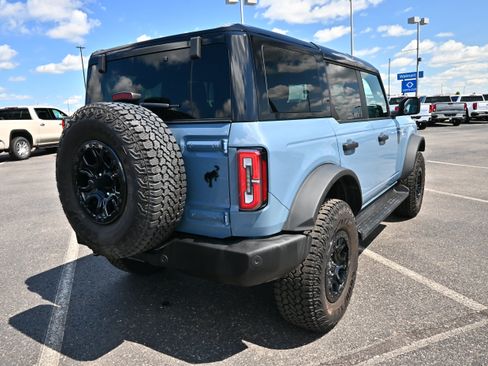Used 2025 Ford Bronco Outer Banks w/ Sasquatch Package AWD/4WD image 6