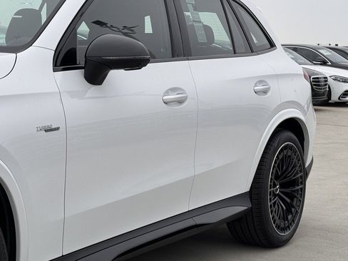 Used 2024 Mercedes-Benz GLC 43 AMG 4MATIC image 9
