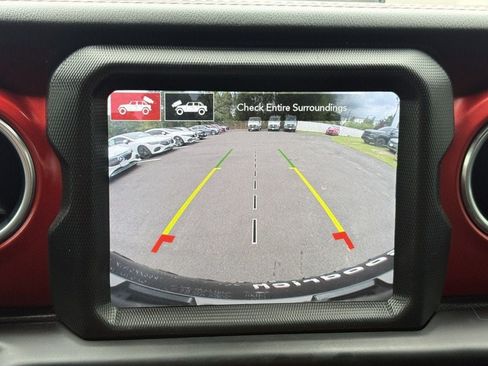 Used 2021 Jeep Wrangler Unlimited Rubicon w/ Dual Top Group AWD/4WD image 20