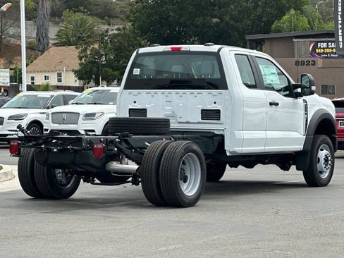 New 2026 Ford F550 4x4 Supercab Super Duty image 3