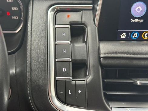 Used 2021 Chevrolet Tahoe LT AWD/4WD image 17