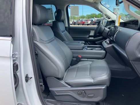 New 2026 Ford Expedition Max Active RWD image 11