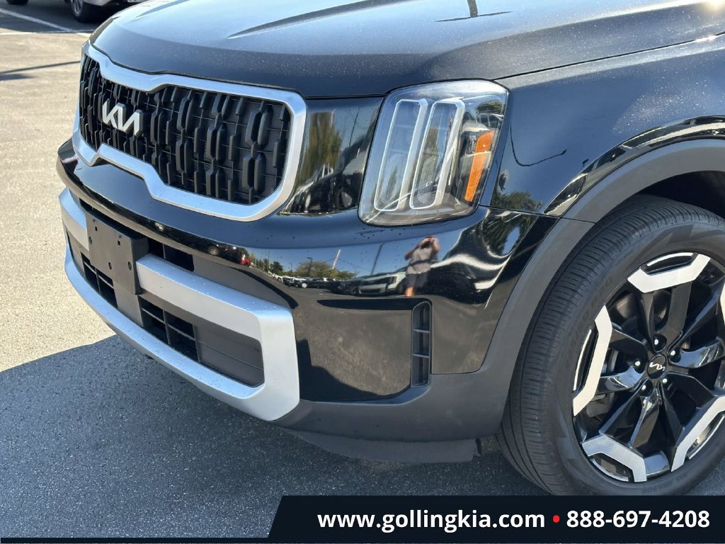 Certified 2024 Kia Telluride EX w/ EX Captain's Chair Package AWD/4WD image 6