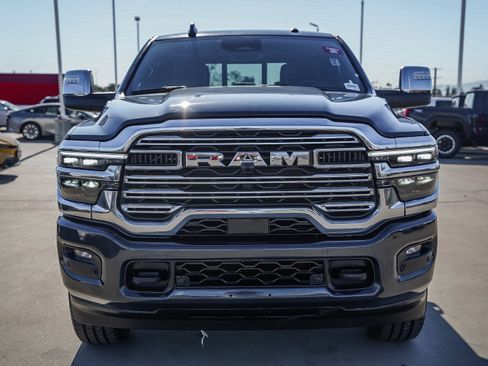 Used 2025 RAM 2500 Laramie image 2