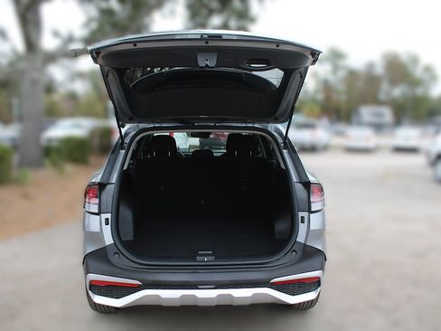 Certified 2024 Kia Sportage LX image 9