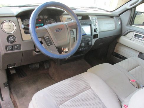 Used 2010 Ford F150 Lariat image 9
