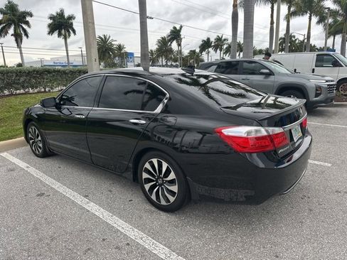 Used 2015 Honda Accord Hybrid Sedan image 3