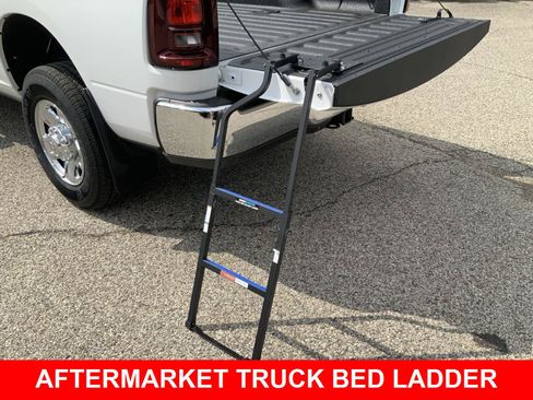 Used 2026 RAM 2500 Tradesman AWD/4WD image 13