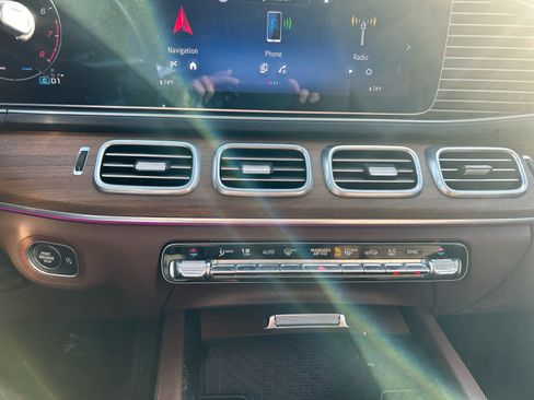 Used 2024 Mercedes-Benz GLE 350 4MATIC image 14