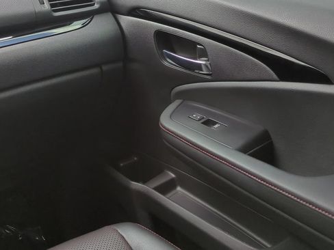 Used 2025 Honda Ridgeline Black Edition image 13