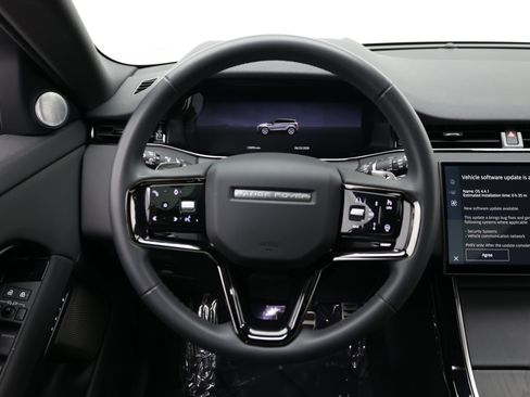 Used 2024 Land Rover Range Rover Evoque Dynamic SE AWD/4WD image 32