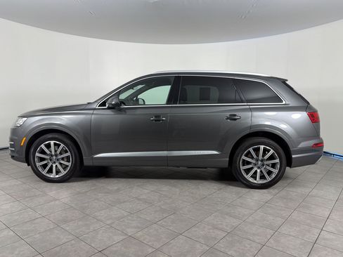 Used 2019 Audi Q7 3.0T Premium Plus w/ Premium Plus Package AWD/4WD image 2