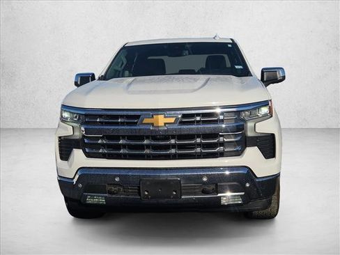 Used 2024 Chevrolet Silverado 1500 LTZ image 2