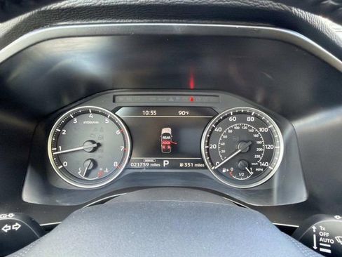 Used 2025 Mitsubishi Outlander SE FWD image 27