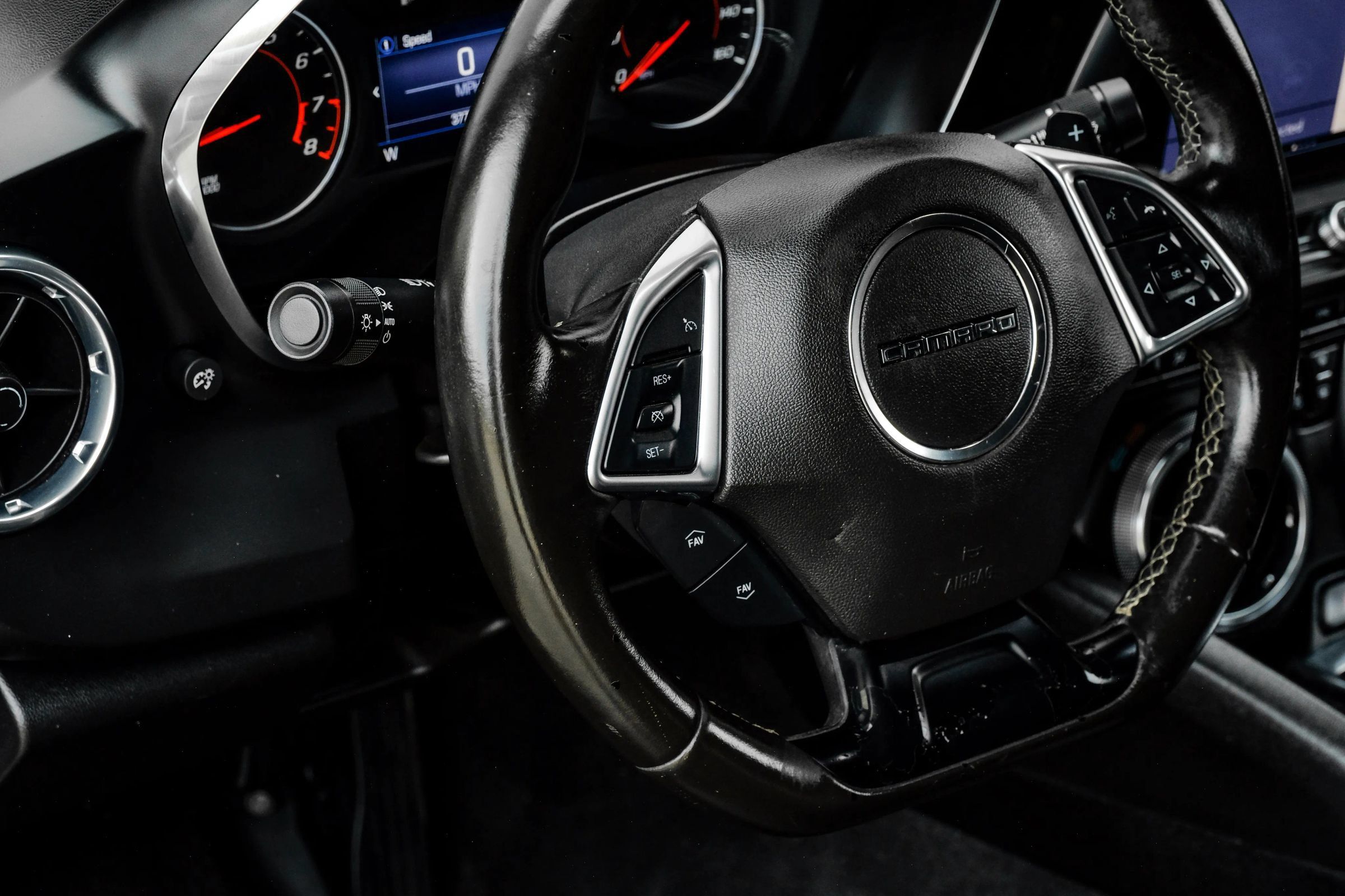 Used 2019 Chevrolet Camaro LT RWD image 23
