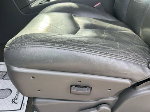Used 2004 Chevrolet Silverado 1500 LS RWD image 37