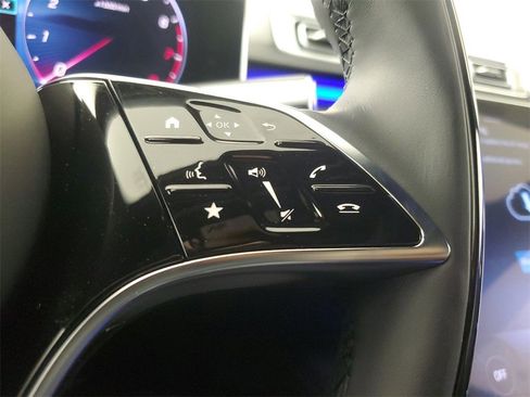 Used 2025 Mercedes-Benz S 580 4MATIC Sedan image 24