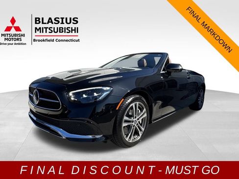 Used 2023 Mercedes-Benz E 450 4MATIC Cabriolet w/ Driver Assistance Package image 27