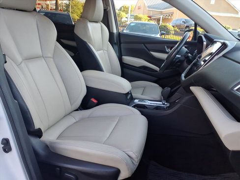 Certified 2023 Subaru Ascent Limited image 8