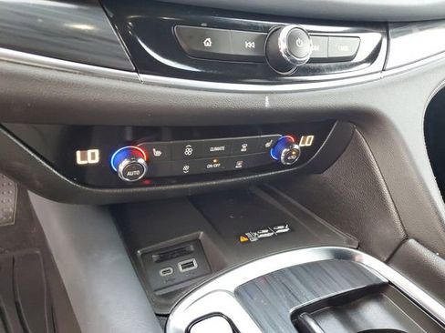 Used 2023 Buick Enclave Essence w/ Experience Buick Package image 22