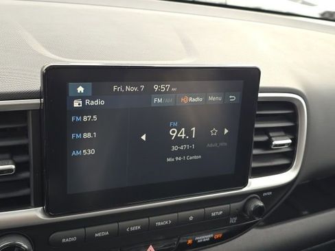 New 2026 Hyundai Venue SEL image 8