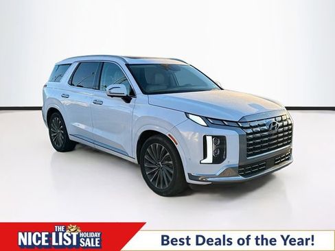 Used 2023 Hyundai Palisade Calligraphy image 1