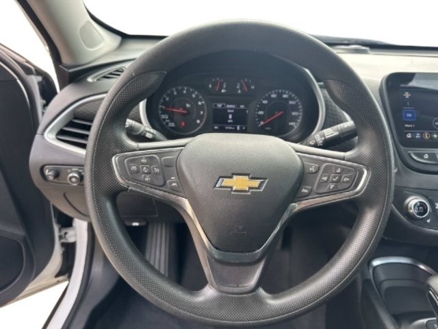 Used 2024 Chevrolet Malibu LT FWD image 27