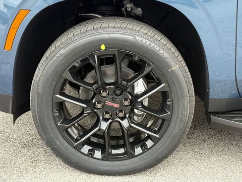 New 2026 GMC Yukon Elevation image 6