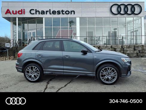Certified 2025 Audi Q3 2.0T Premium Plus w/ Premium Plus Package image 2