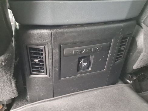 Used 2018 RAM 1500 Big Horn image 22