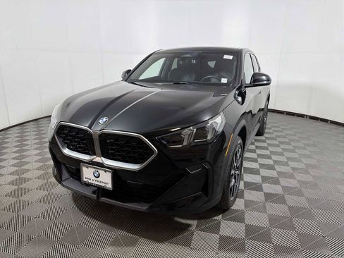Used 2025 BMW X2 xDrive28i w/ Convenience Package image 3