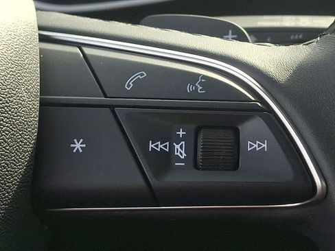 Used 2025 Audi Q3 2.0T Premium w/ Convenience Package image 22