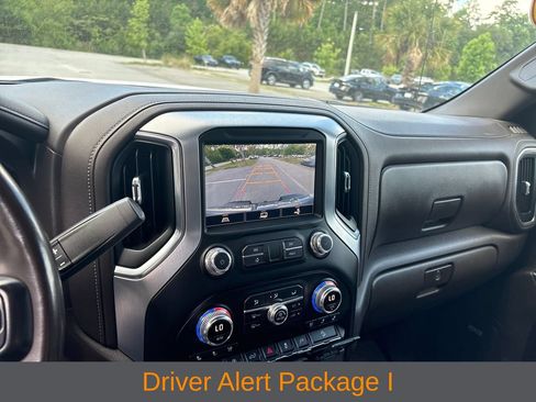 Used 2021 GMC Sierra 1500 SLT w/ SLT Premium Plus Package AWD/4WD image 18
