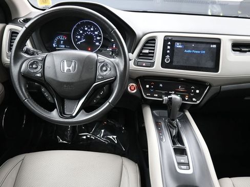 Certified 2019 Honda HR-V Touring image 20