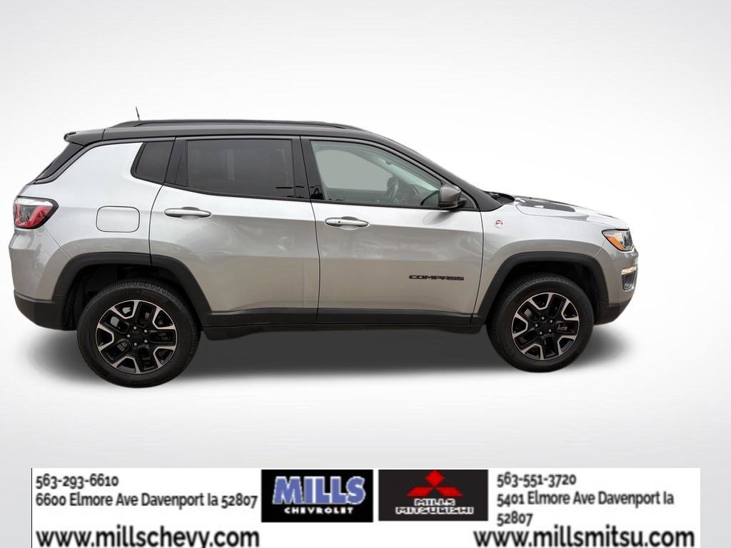 Used 2019 Jeep Compass Trailhawk AWD/4WD image 8