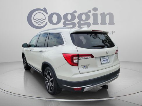 Used 2019 Honda Pilot Touring image 2