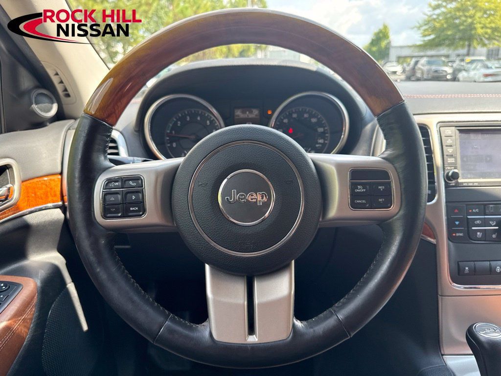 Used 2012 Jeep Grand Cherokee Overland AWD/4WD image 19