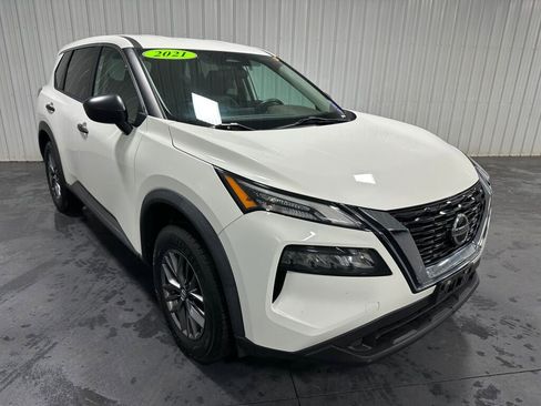Used 2021 Nissan Rogue S AWD/4WD image 2