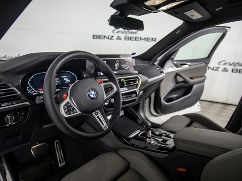 Used 2025 BMW X4 M w/ Executive Package image 23