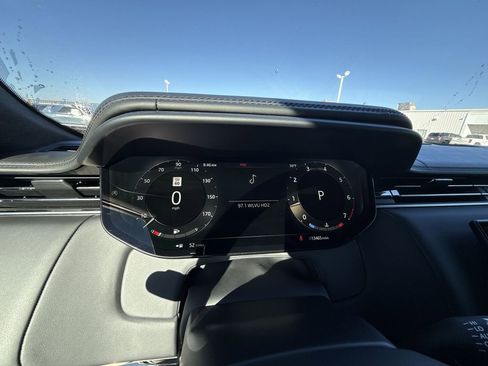 Used 2023 Land Rover Range Rover Sport First Edition image 16