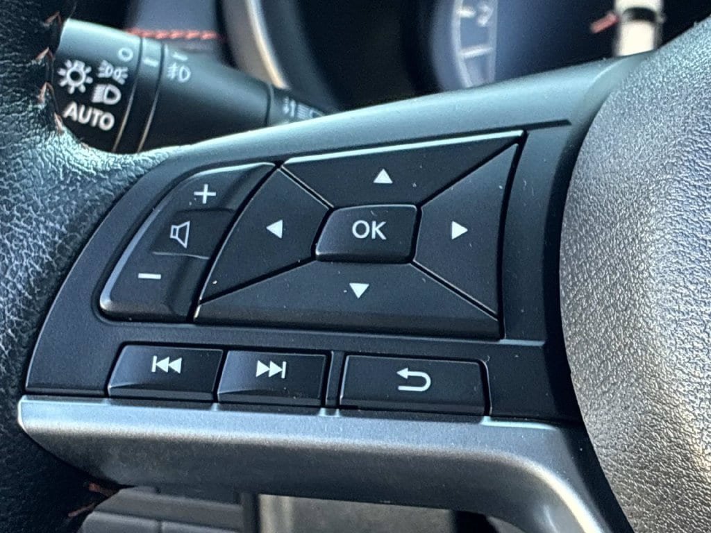 Certified 2023 Nissan Kicks SR w/ SR Premium Package FWD image 24