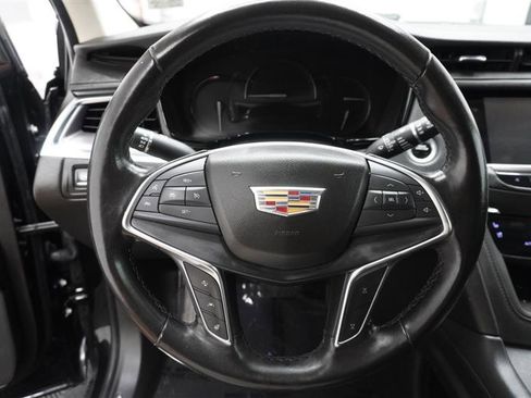 Used 2019 Cadillac XT5 Premium Luxury AWD/4WD image 12