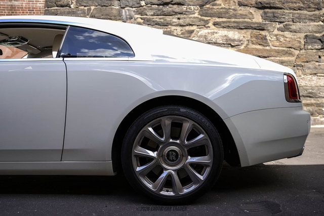Used 2017 Rolls-Royce Wraith RWD image 5