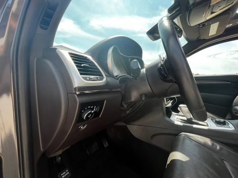 Used 2019 Jeep Grand Cherokee Summit w/ Platinum Series Group AWD/4WD image 17