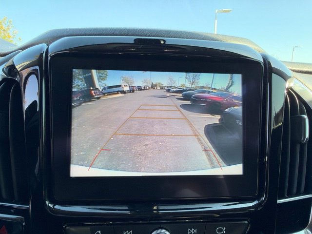 Used 2018 Chevrolet Traverse LT FWD image 19