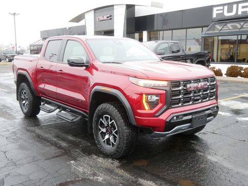 Used 2024 GMC Canyon AT4X image 2