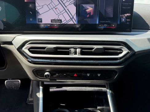 Certified 2023 BMW 330i Sedan w/ M Sport Package RWD image 19