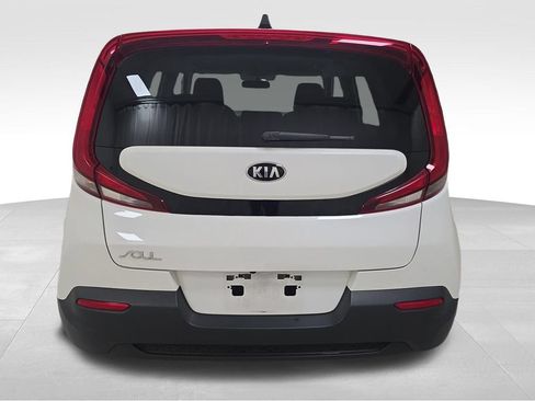 Used 2020 Kia Soul LX FWD image 8