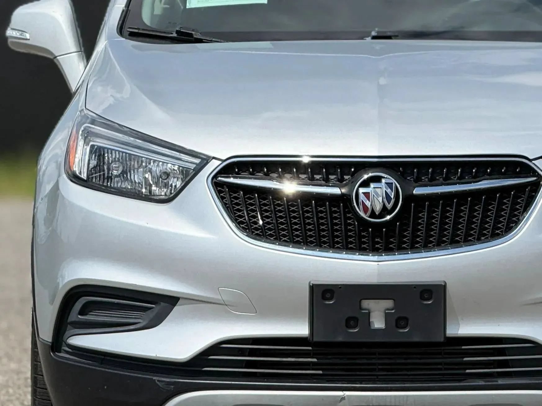 Used 2019 Buick Encore Preferred w/ Safety Package FWD image 11